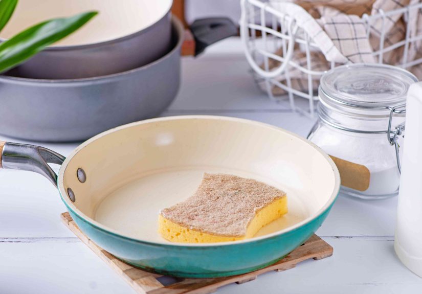 How to Clean Ceramic Pans and Cookware