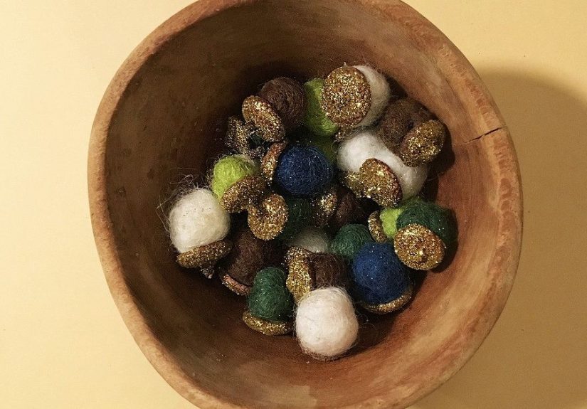 Make Your Own Felted Acorns for Fall