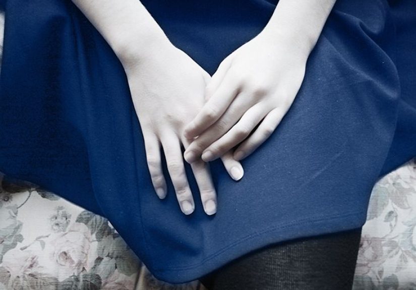 Shaking hands (hand tremors): 14 causes and treatments