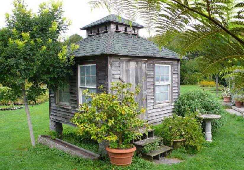 Snug Harbor Farm: Your First Stop in Maine