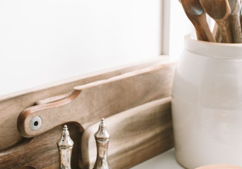 6 Stylish Ways To Get The Farmhouse Look In Your Kitchen