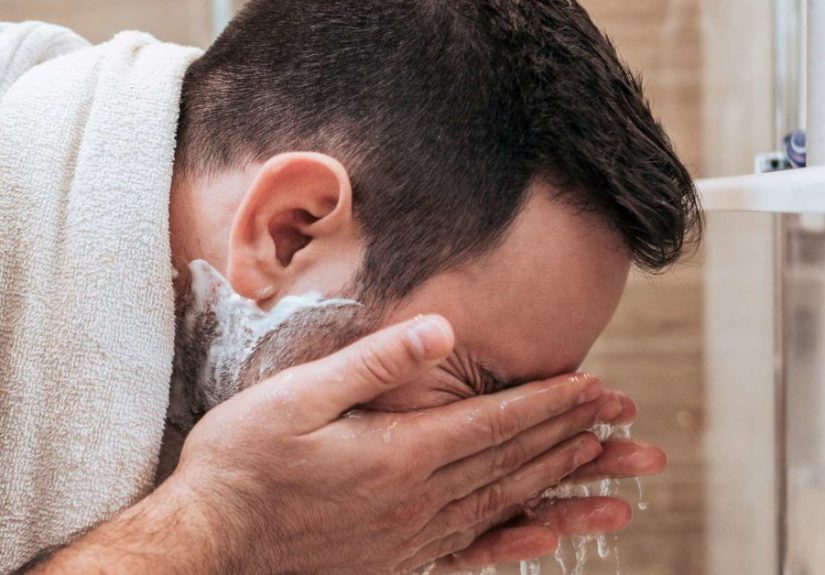 How to Clean and Unclog Pores on the Nose: 6 Tips