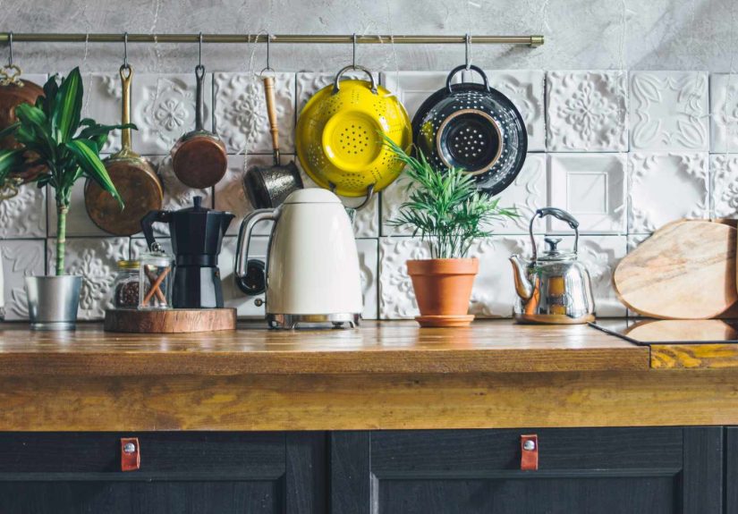 How to Clean Kitchen Countertops