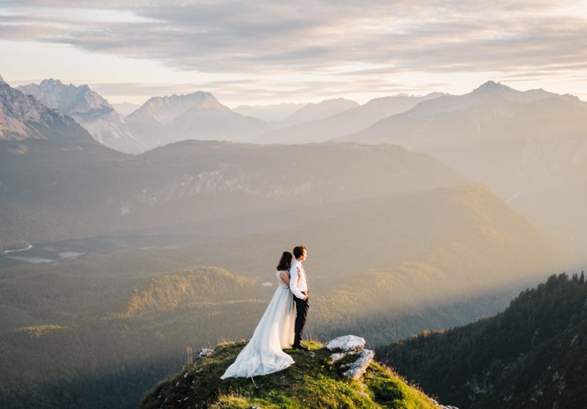 I Help Couples Ditch The Big Wedding And Go Elope In The Places That Make Them Feel Alive (27 Pics)