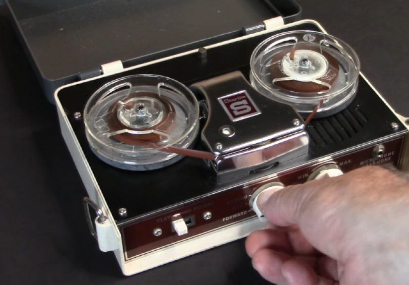Not Repairing An Old Tape Recorder
