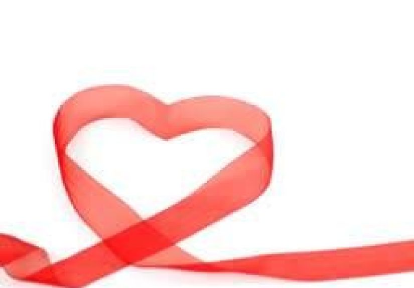 Dark chocolate "good for the heart," study suggests