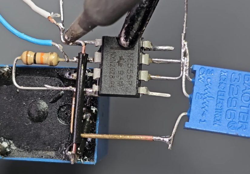 Dead Bug Timer Relay Needs No PCB