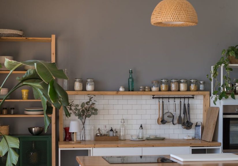 Feng Shui Kitchen Tips Designers Want You to Know