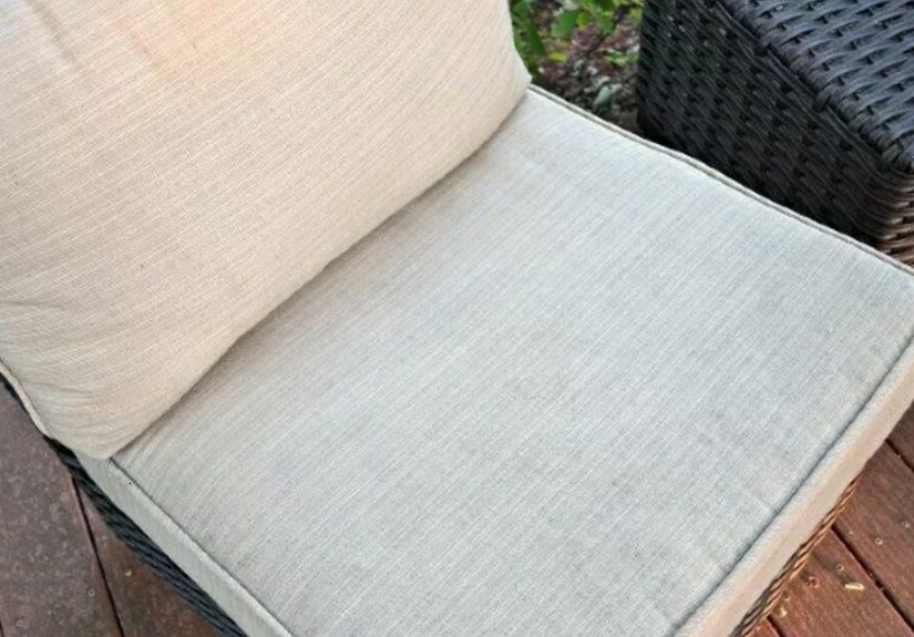 How to Clean Outdoor Cushions to Complete Your Backyard Oasis