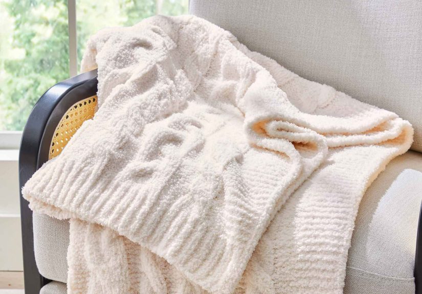 My Favorite BHG x Walmart Blanket Makes the Best Gift