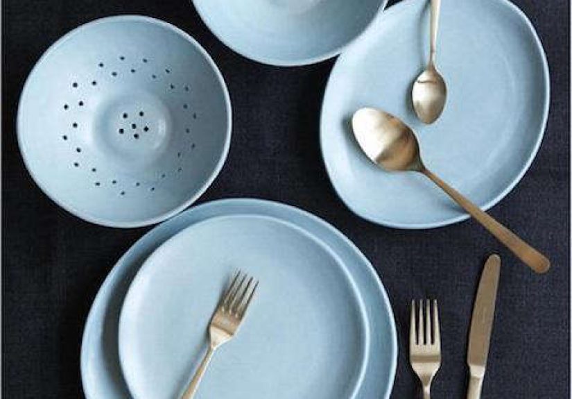 Tabletop: Gold-Toned Flatware Roundup