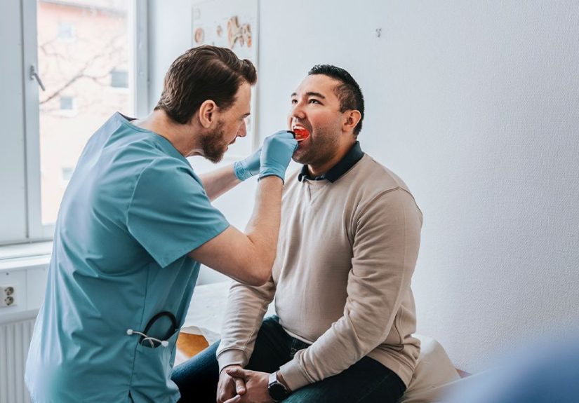 White Spots on Tonsils: Causes, Symptoms, Treatment, Risks