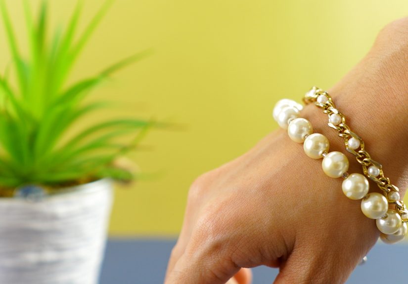 How to Protect Watch Glass from Scratches: 10 Steps