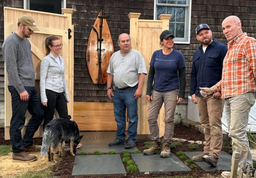 S23 E17: Outdoor Shower