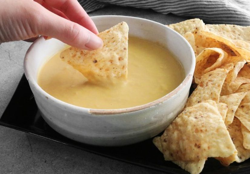 Vegan Chickpea &ldquo;Cheese&rdquo; Sauce Recipe