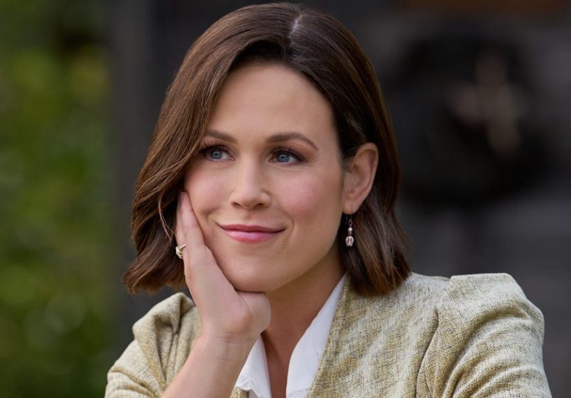 'When Calls the Heart' Fans, Erin Krakow Has Huge Season 12 News